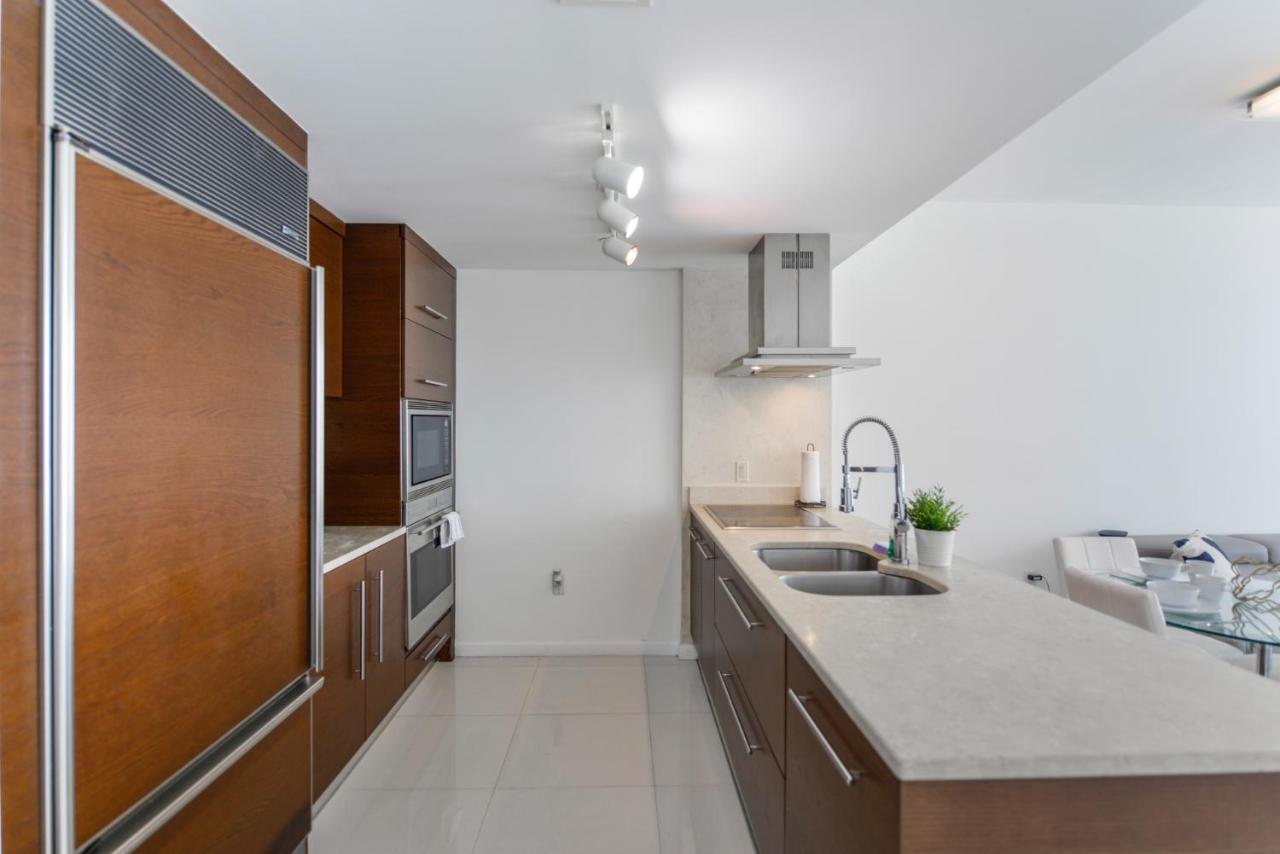 Icon Brickell Residences Маями Екстериор снимка