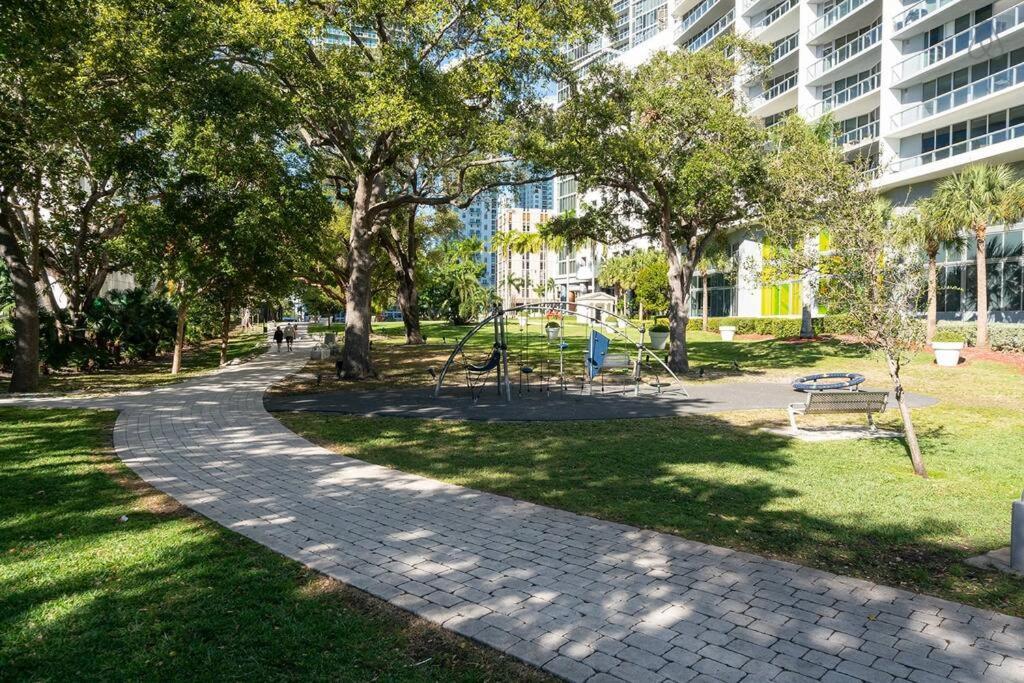 Icon Brickell Residences Маями Екстериор снимка