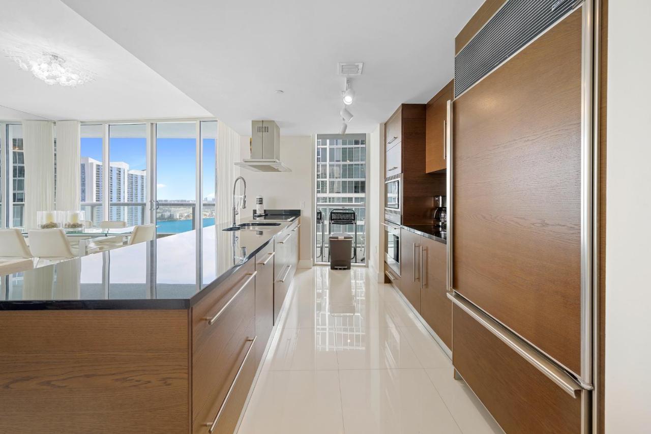 Icon Brickell Residences Маями Екстериор снимка